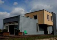 Sehr luxuri�se Villa am Wasser mit Boot und Sauna f�r 8 Personen am See bei Harderwijk (NL)
