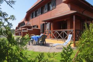 Ferienhaus Llimonera, Esszimmer mit Galerie