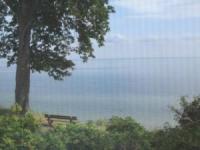 Das Ferienhaus liegt direkt an der Geltinger Bucht mit Strand zum Spazierengehen vor der Haust�t