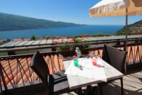 Ferienwohnung f�r 4 Personen mit wundersch�nem Seeblick auf Gardasee