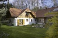 Landhaus-Wohnung  in Gmunden am Traunsee im Salzkammergut  zu vermieten.