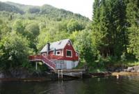 Ferienhaus in Stavenes, Norwegen, 35 Automin. von Bergen, direkt am Fjord von Privat zu vermieten.