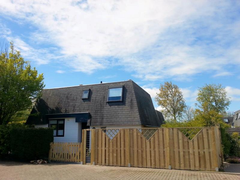 Strandnahes Ferienhaus in Breskens, zeeländisch Flandern/Niederlande,ca. 10 Min bis zum Sandstrand.