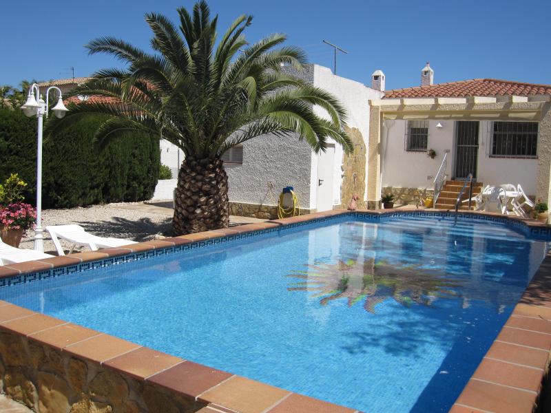 Top gepflegtes Ferienhaus Casa Fosinos mit eig. Pool u. mediterranem Garten in Riomar/Costa Dorada