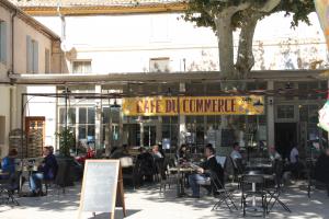 Cafe du Commerce Boulbon