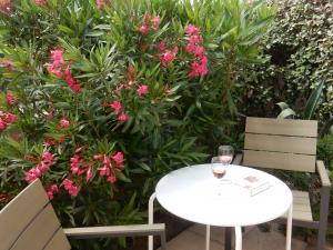 ein zusätzlicher Sitzplatz