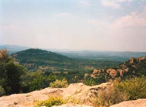 Panoramablick ins Esterel-Gebirge