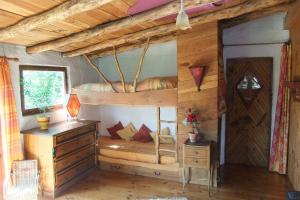 Etagenbetten im Westzimmer des Chalets