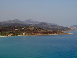 Ile Rousse (14 km)