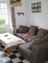 Wohnzimmer mit schhlafgelegenheit für 2 Personen