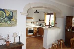 Mallorca: Grosszügiges Ferienhaus mit Pool, Garten und Klimaanlage in den SZ bei Santanyi, Balearen.