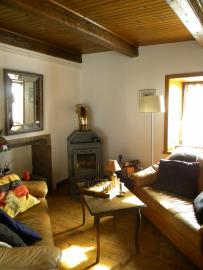 Salon mit Kachelofen