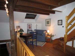 Petit Salon auf der Galerie