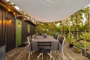 Terasse, grosse Haus