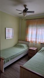 Schlafzimmer mit 2 Einzelbetten