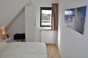 Doppelbett Schlafzimmer 2