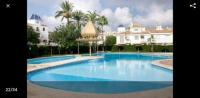 Ferienhaus an der Costa Blanca, Alicante, zu vermieten. Fußläufig zum Sandstrand, 4 Pools 