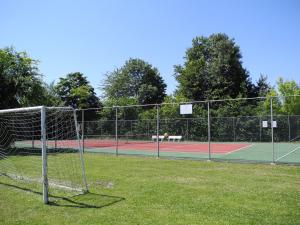 Tennisplatz im Park