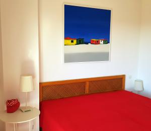 Ein Blick in das Schlafzimmer im Obergeschoss