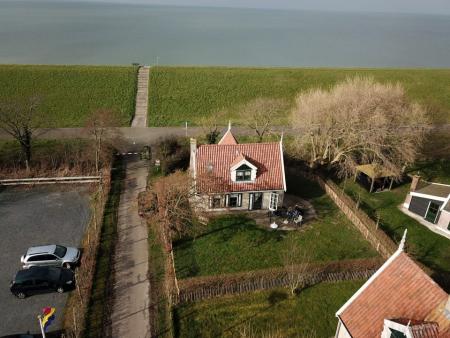 Ferienhaus am Deich in Nordholland Wiringherland mieten - 50 m vom Meer entfernt, Haustiere erlaubt