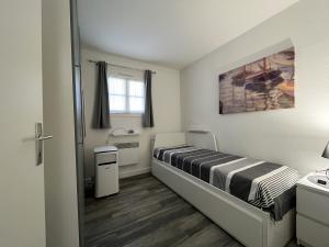 Schlafzimmer (Einzelbett)