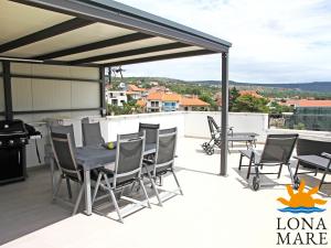 Dachterrasse 2 OG