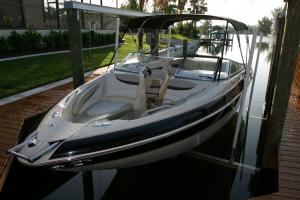 Bild 3 von Poolarea & Bootsdock